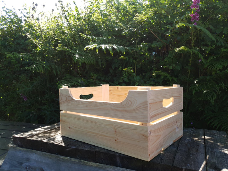 Large Personalised crate with Lipped panel